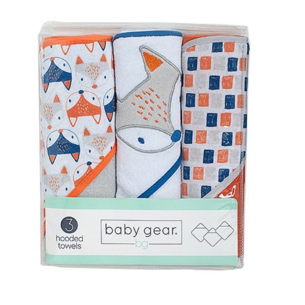 New 3 pack hooded towel set